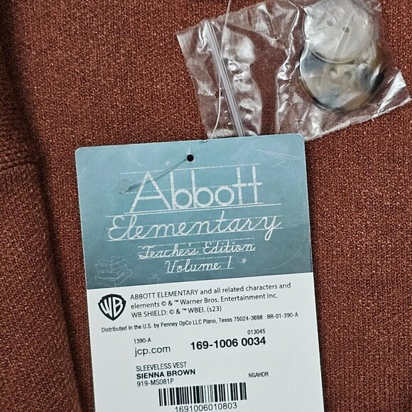 Abbott Elementary 2 pc Pants Set - Picture 11 of 13